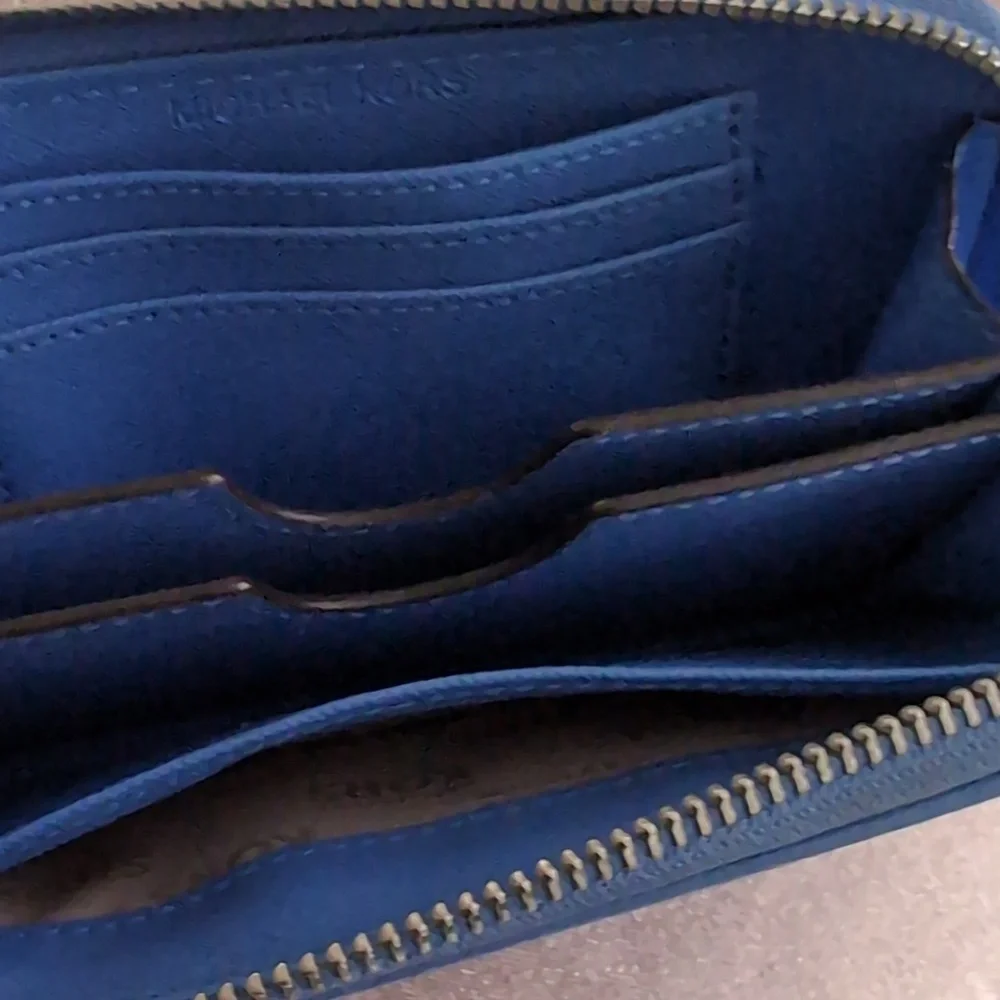 Michael Kors Blue Saffiano Leather Zip around Wallet